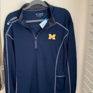 Michigan pullover